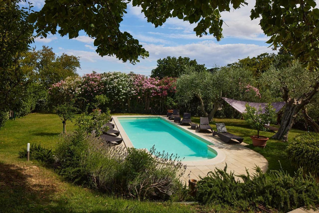 Villa Monacelli B&B Fano Buitenkant foto