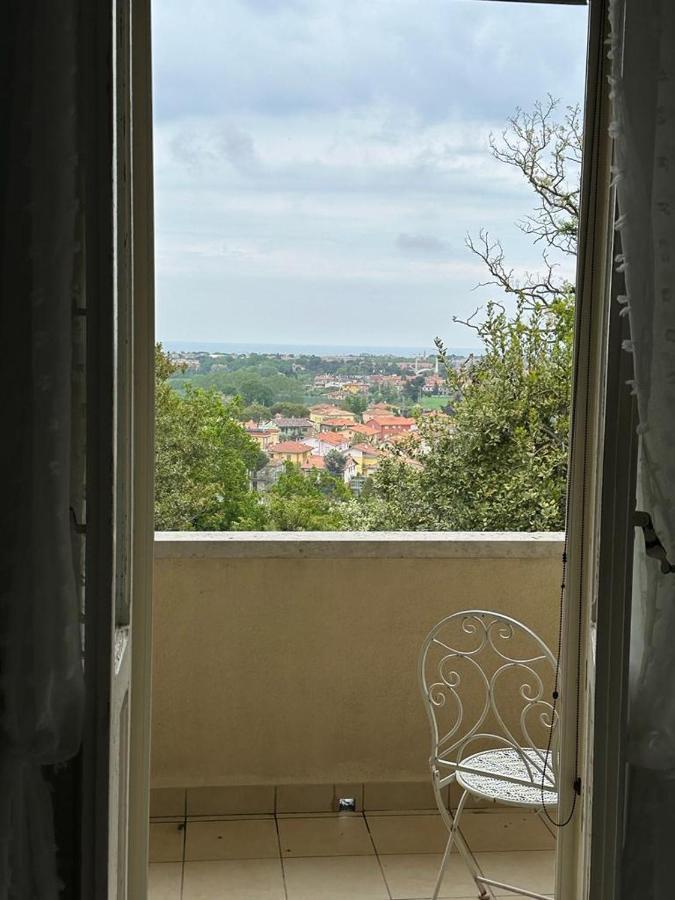 Villa Monacelli B&B Fano Buitenkant foto