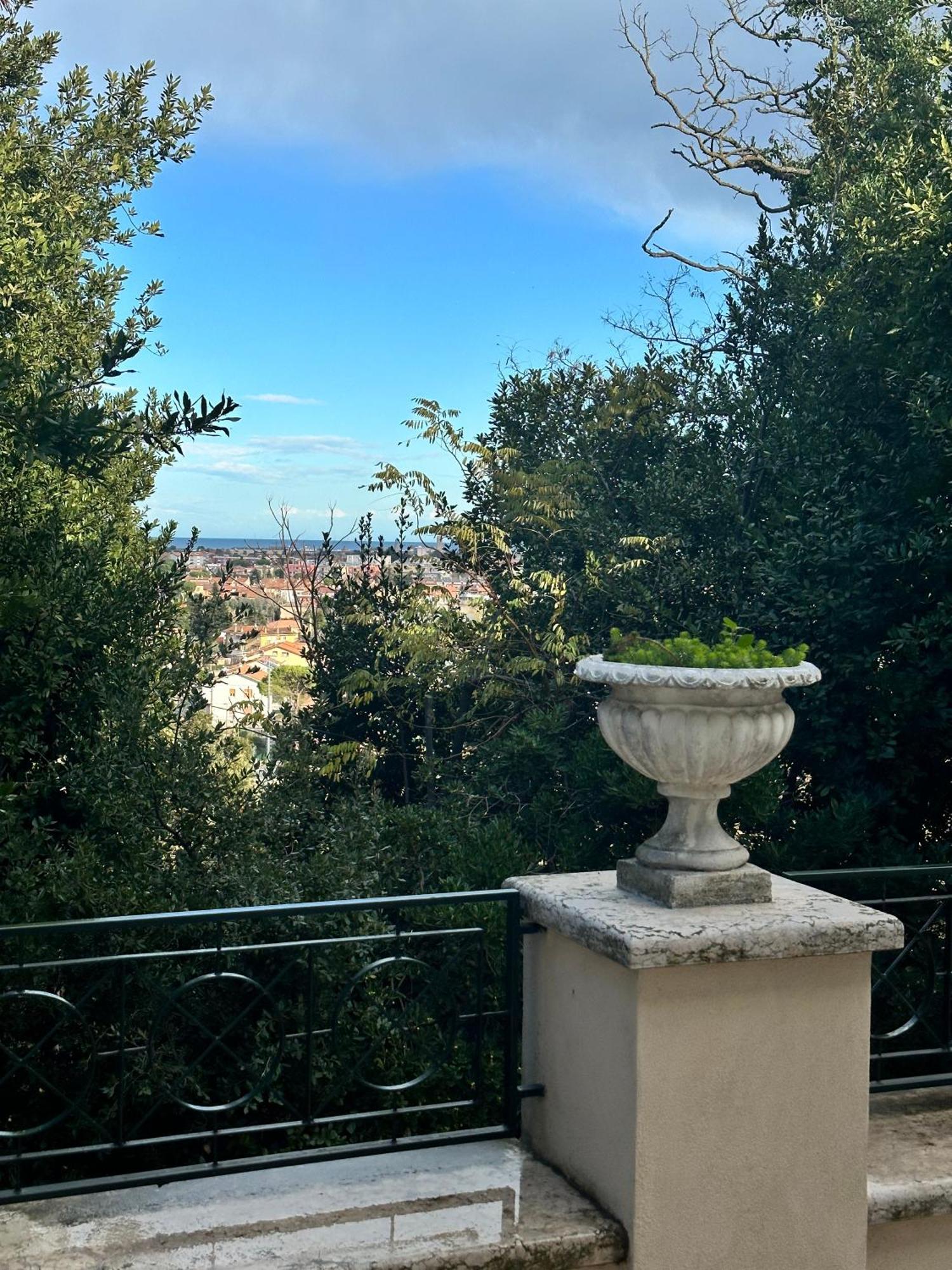 Villa Monacelli B&B Fano Buitenkant foto